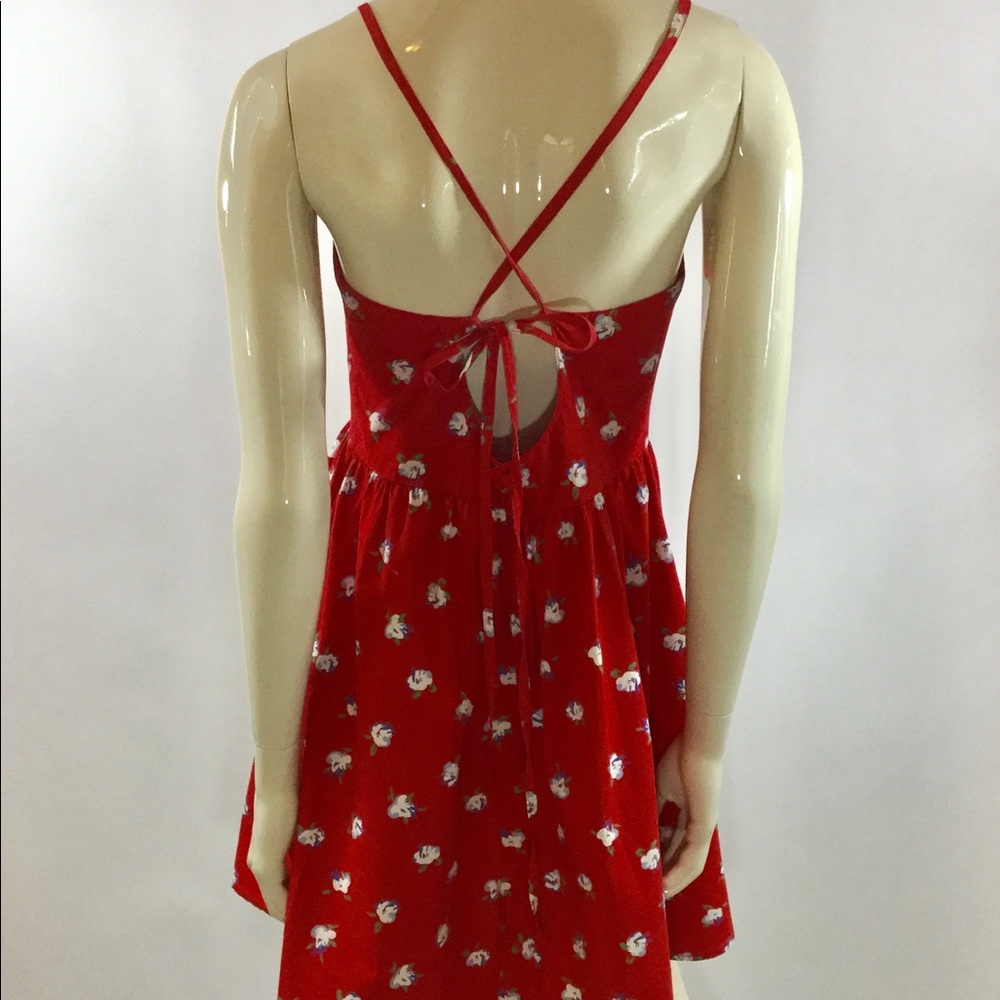 LUX A-Line Floral Dress with Pockets - Picture 4 of 6